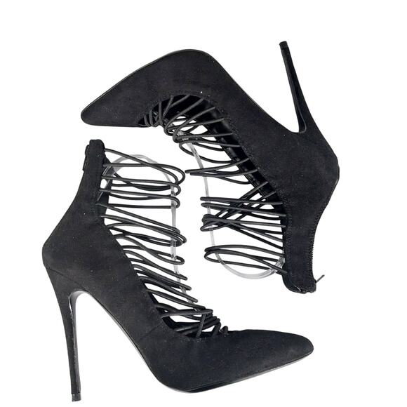 NWOT!JACOBIES! BLACK VEGAN SUEDE MICROFIBER LADDER STRAPPED ANKLE BOOTS! SZ 7.5M - Picture 5 of 9